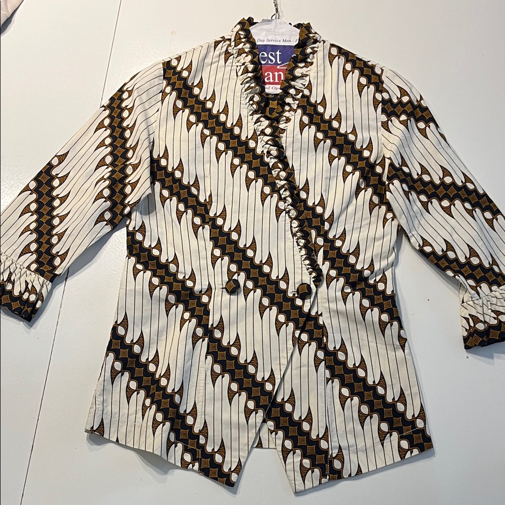 Women's Ruffle-Trim Blazer in Cream & Brown size SS